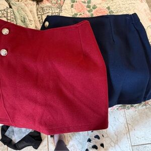 SHEIN Red and Navy Button-Accent Skorts